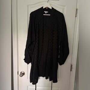 Lunya washable silk robe in black checkered (limited edition)